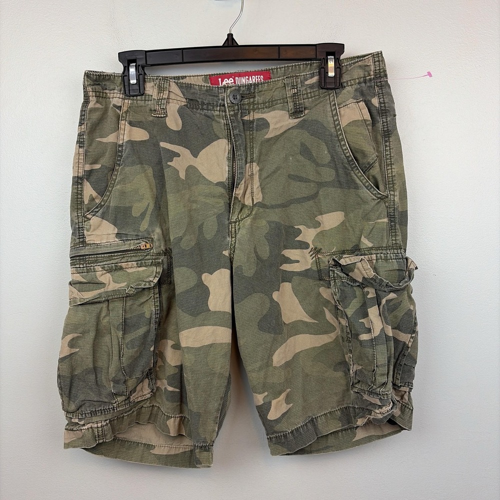Lee Dungarees Cargo Shorts Mens 32 Green Camo Canvas Pockets Army Utility